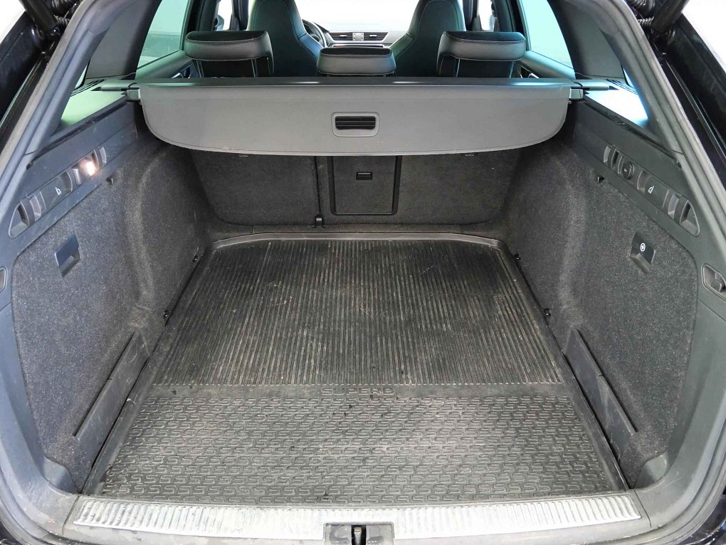 Škoda Superb III 2.0TDi SportLine 4x4
