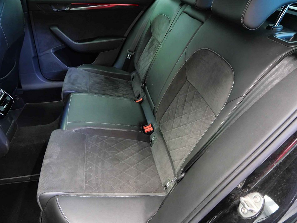 Škoda Superb III 2.0TDi SportLine 4x4