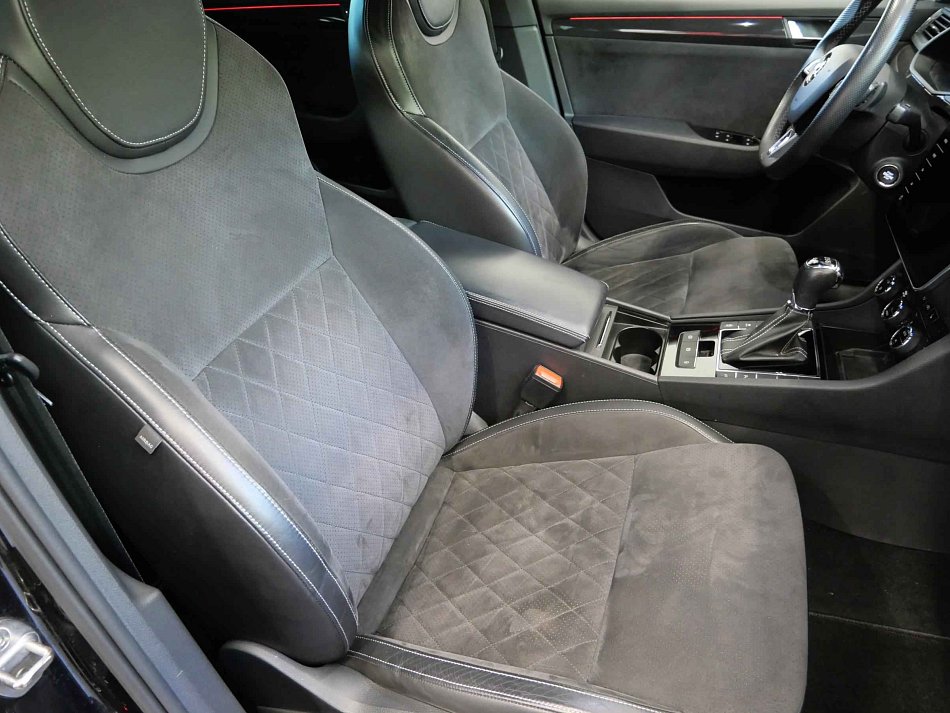 Škoda Superb III 2.0TDi SportLine 4x4
