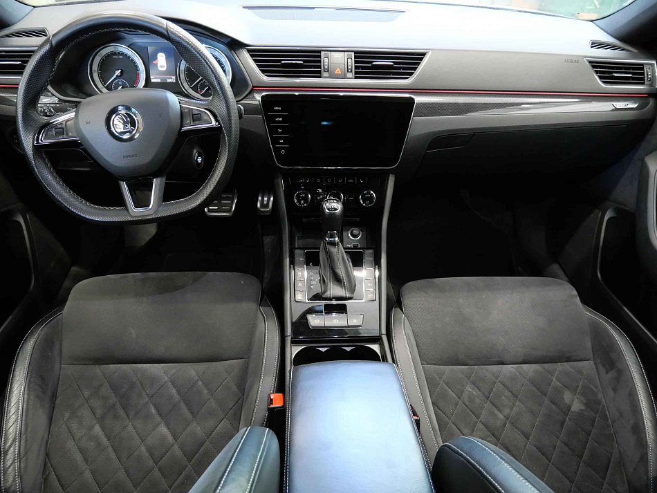 Škoda Superb III 2.0TDi SportLine 4x4