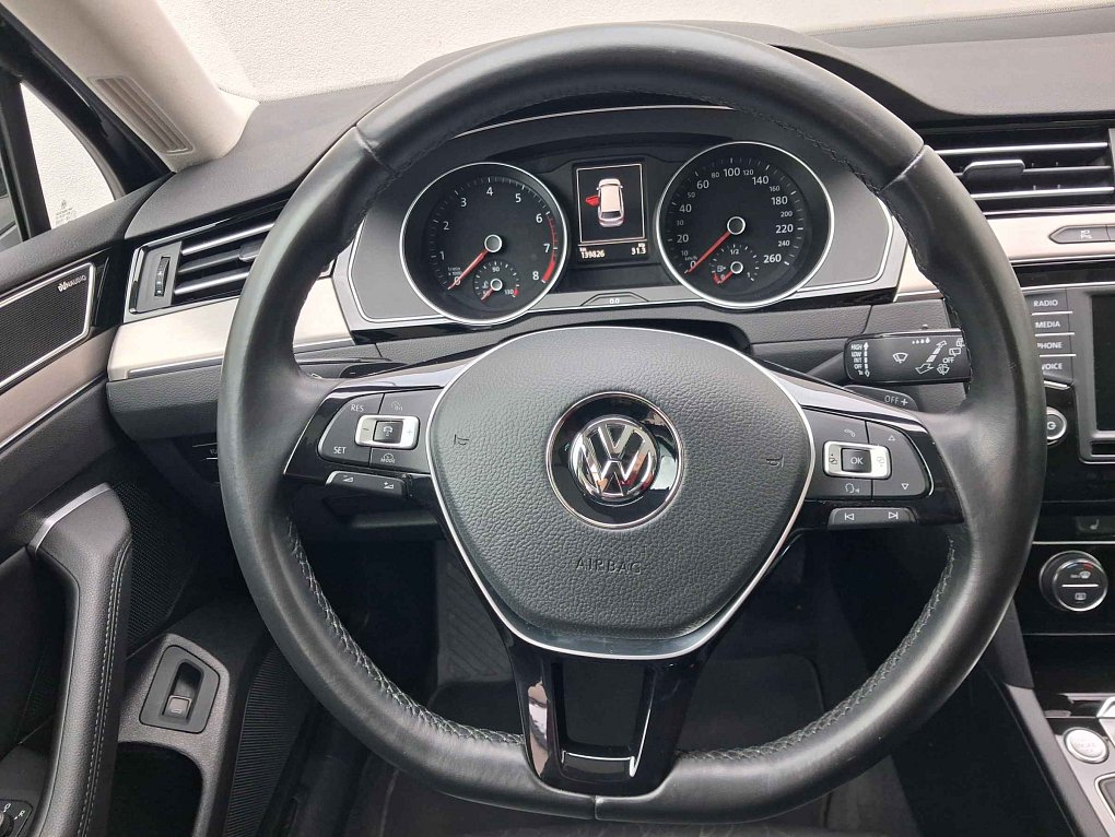 Volkswagen Passat 1.8 TSi Highline