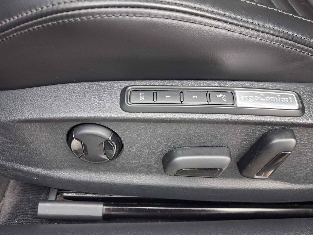 Volkswagen Passat 1.8 TSi Highline