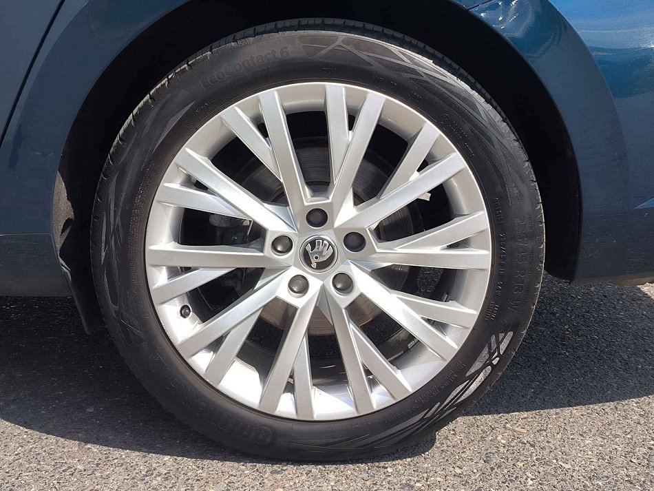 Škoda Superb III 2.0 TDi Style 4x4