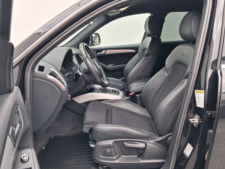 Audi Q5 2.0TDI S-line Quattro