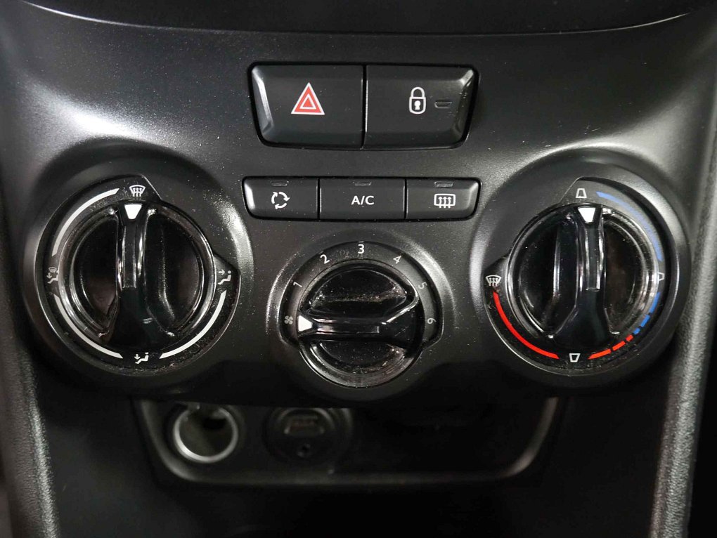 Peugeot 208 1.2 PT 