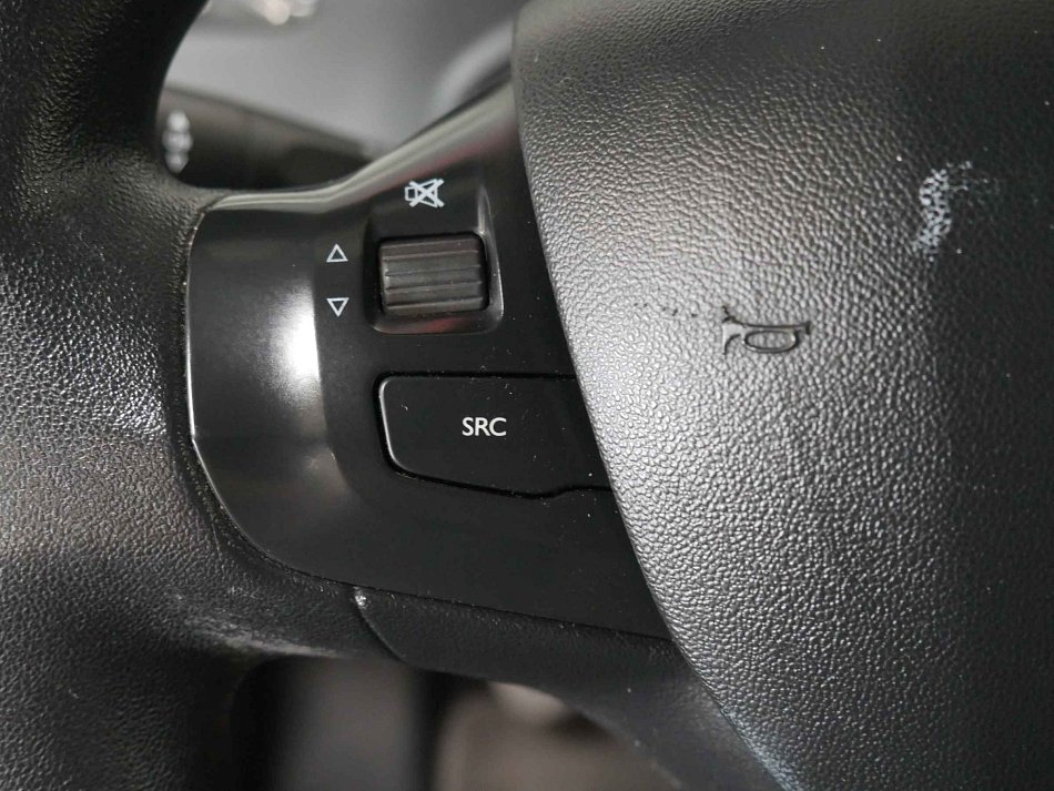 Peugeot 208 1.2 PT 