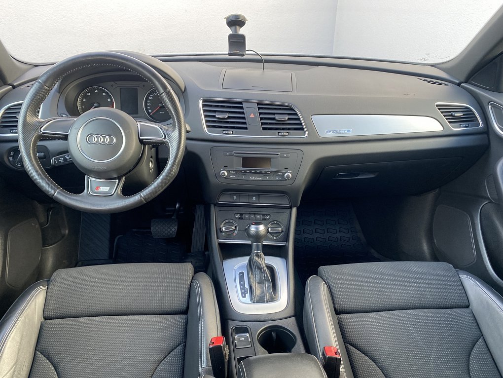 Audi Q3 2.0 TFSi S-line quattro