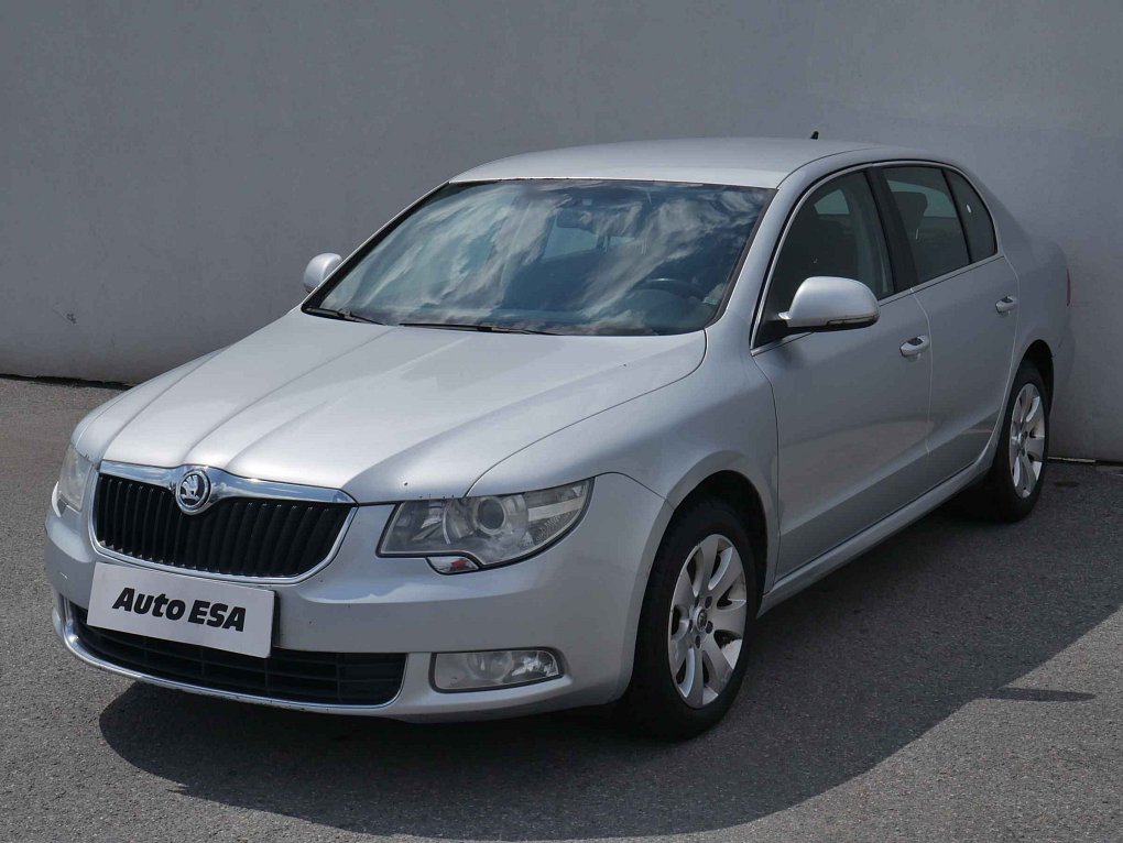 Škoda Superb II 2.0TDi Ambition