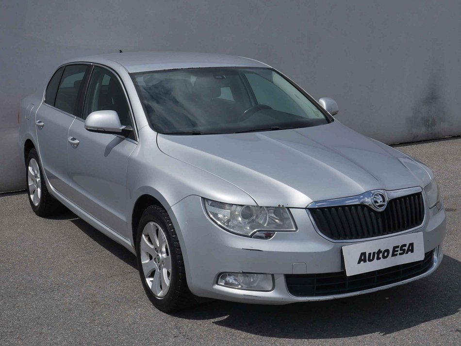 Škoda Superb II 2.0TDi Ambition