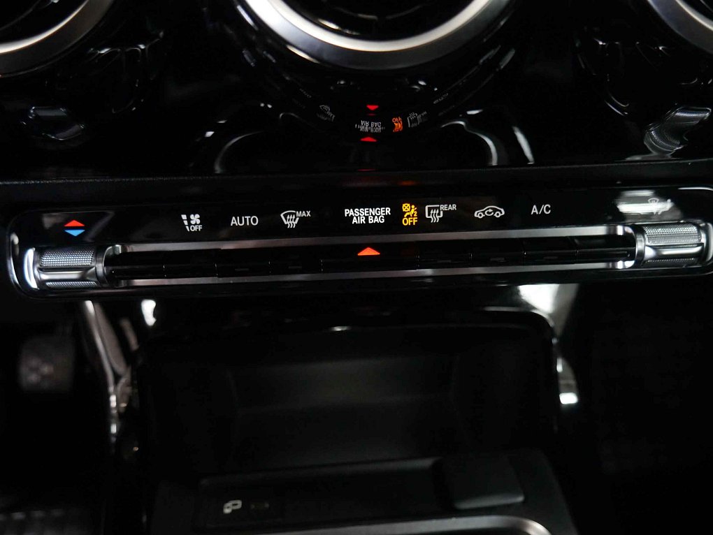 Mercedes-Benz Třída A 1.3i 