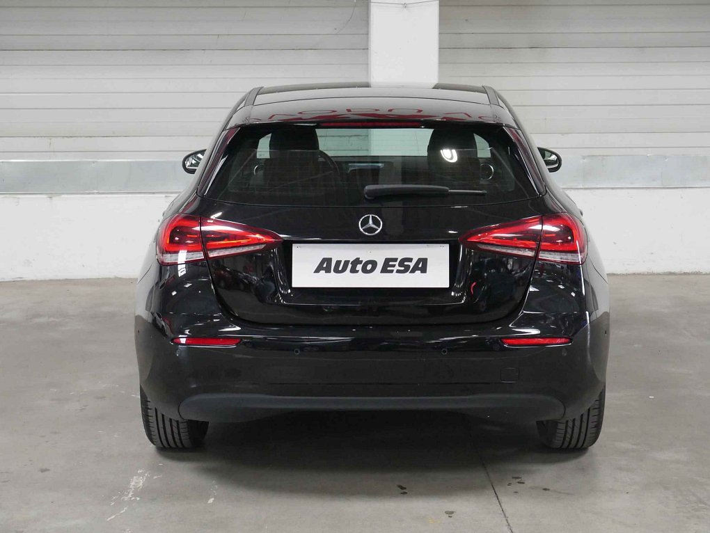 Mercedes-Benz Třída A 1.3i 