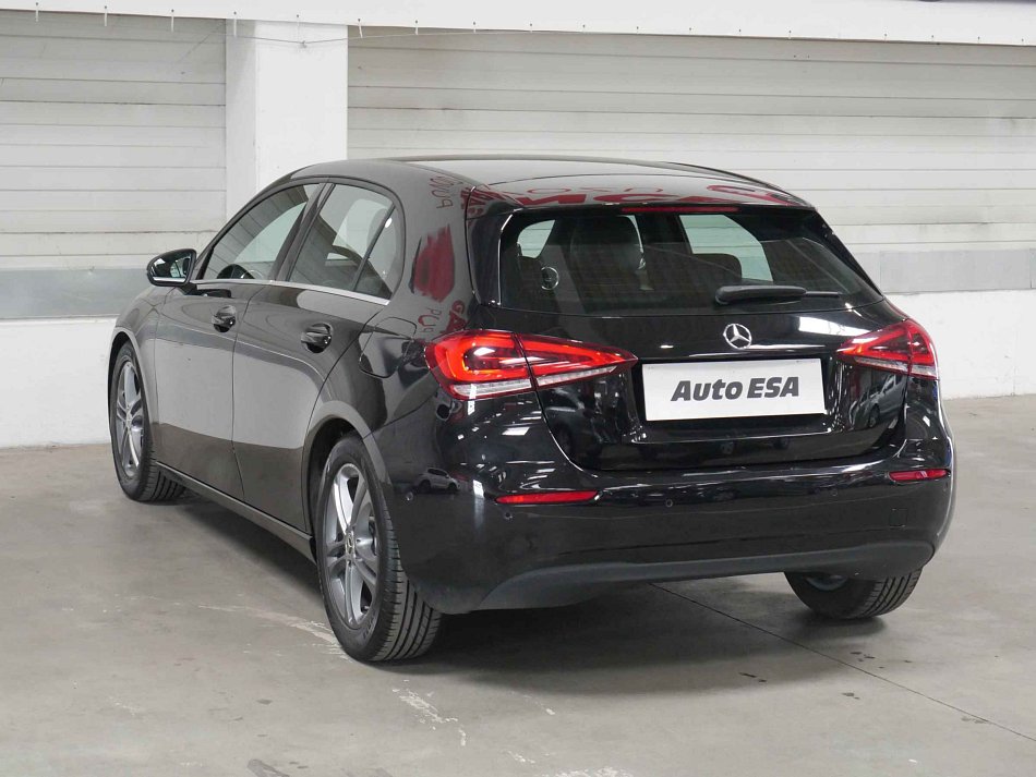 Mercedes-Benz Třída A 1.3i 