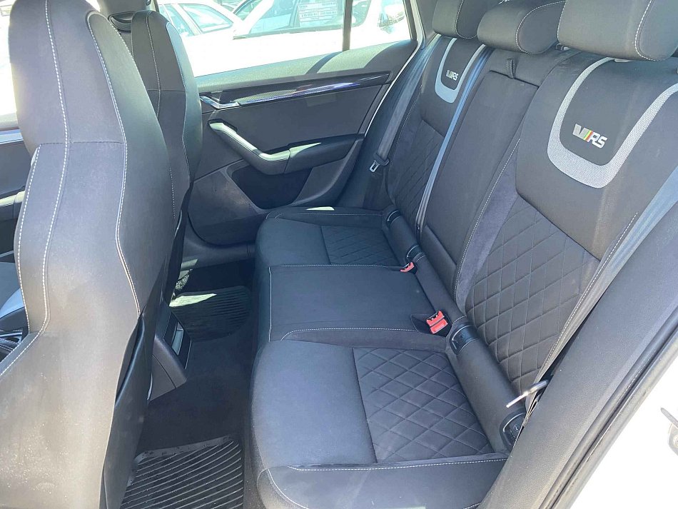 Škoda Octavia III 2.0 TDi RS