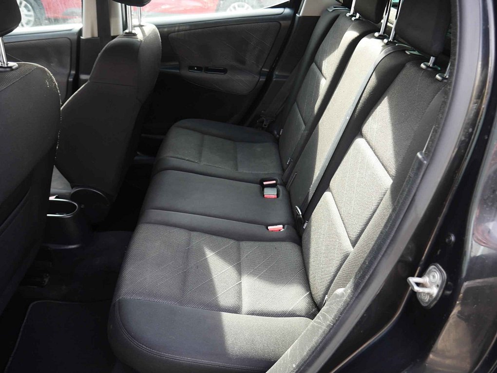 Peugeot 207 1.6i 