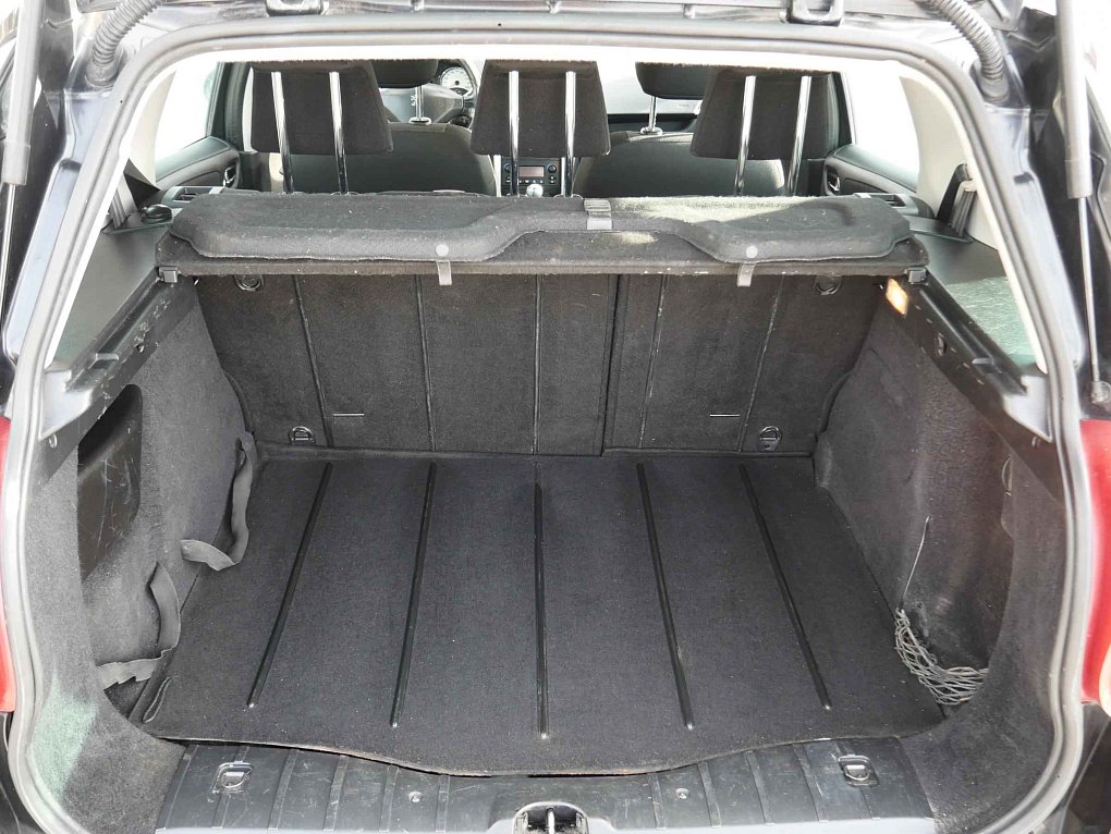 Peugeot 207 1.6i 