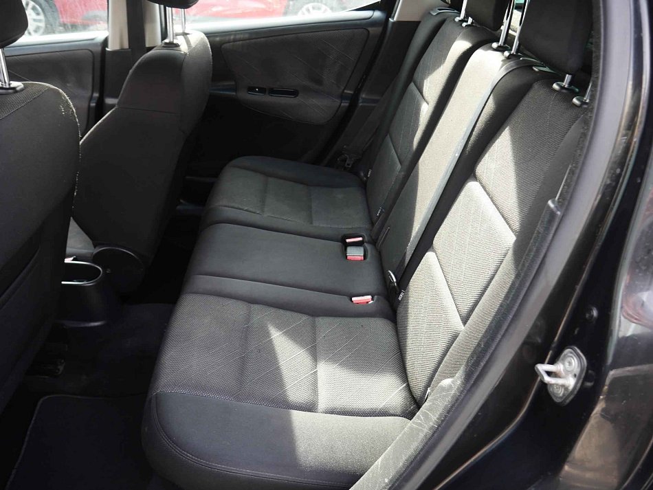 Peugeot 207 1.6i 