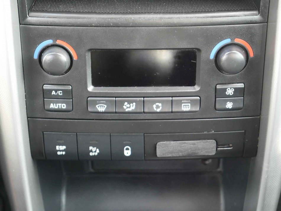 Peugeot 207 1.6i 