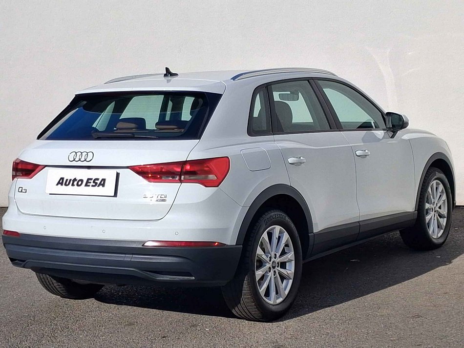 Audi Q3 2.0 TDi  Quattro