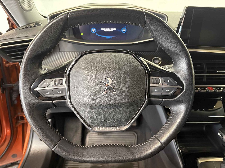 Peugeot 2008 1.2 PT 