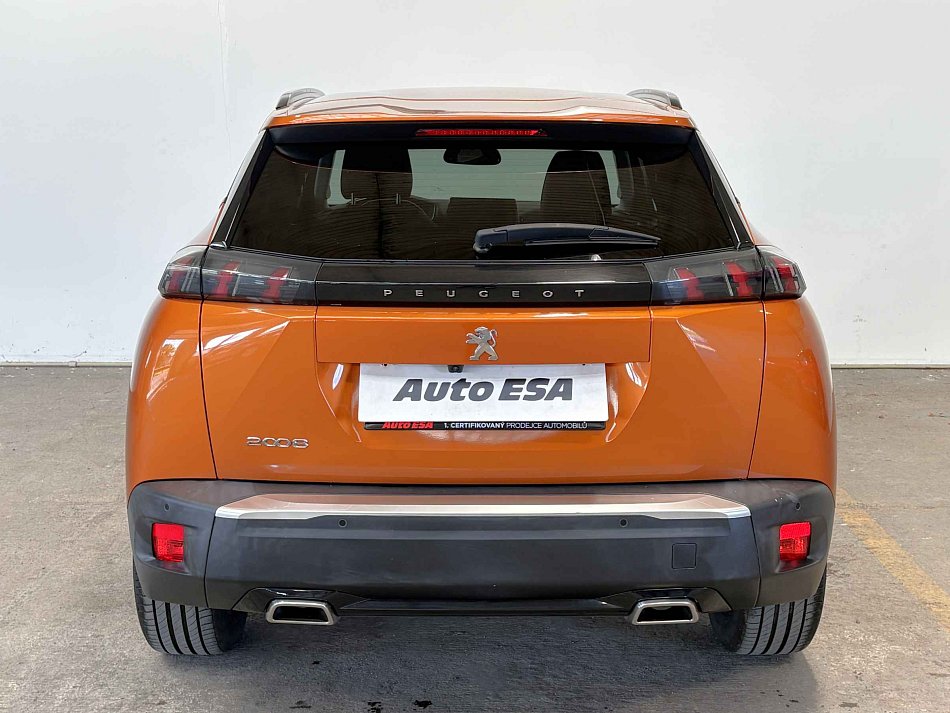 Peugeot 2008 1.2 PT 