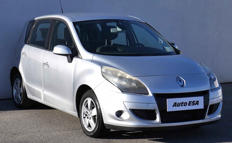 Renault Scénic 1.9 DCi 