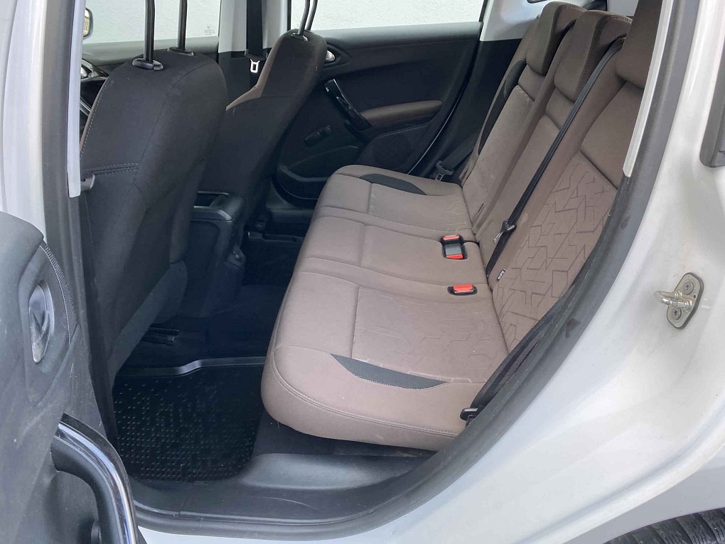 Peugeot 2008 1.2PT Active