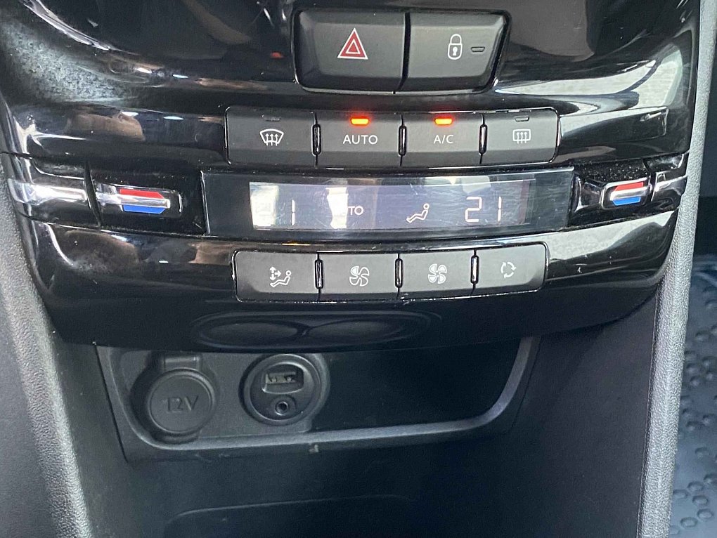 Peugeot 2008 1.2PT Active