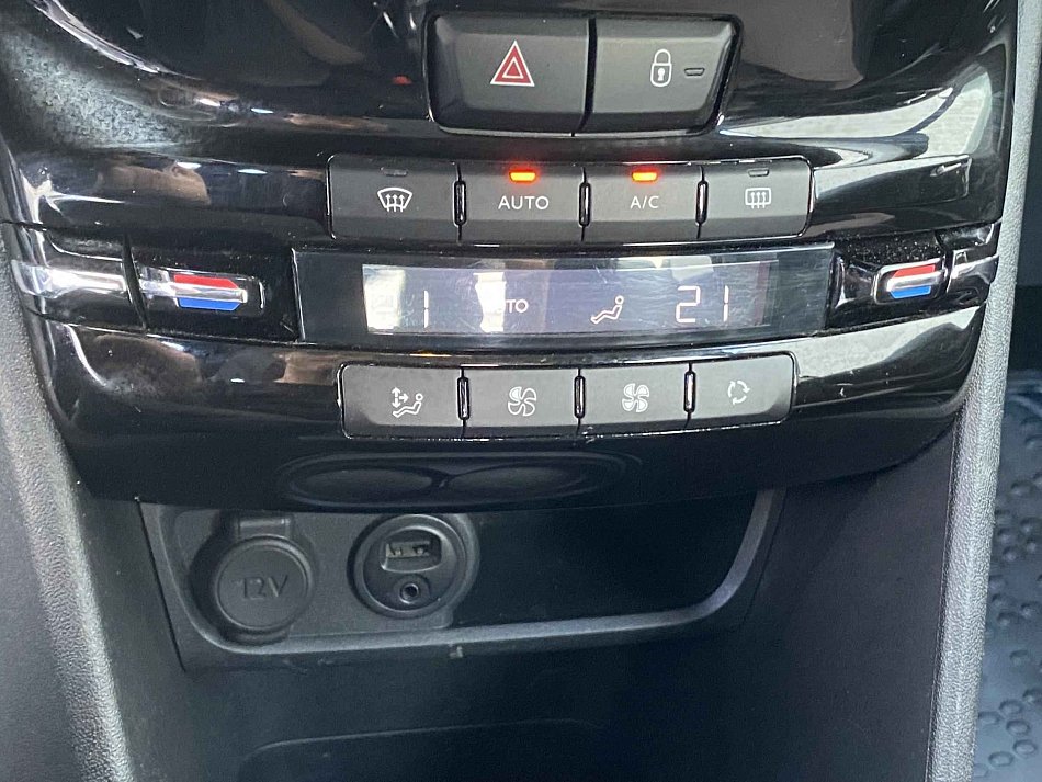Peugeot 2008 1.2PT Active