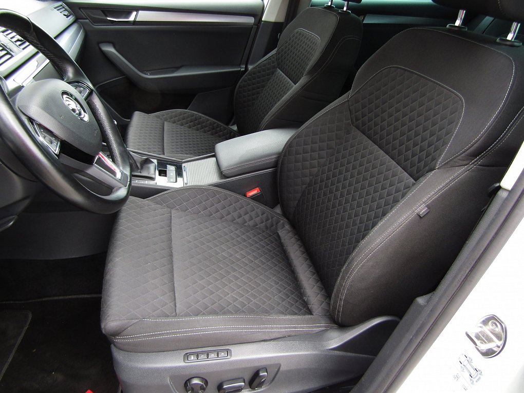 Škoda Superb III 2.0 TDi Style