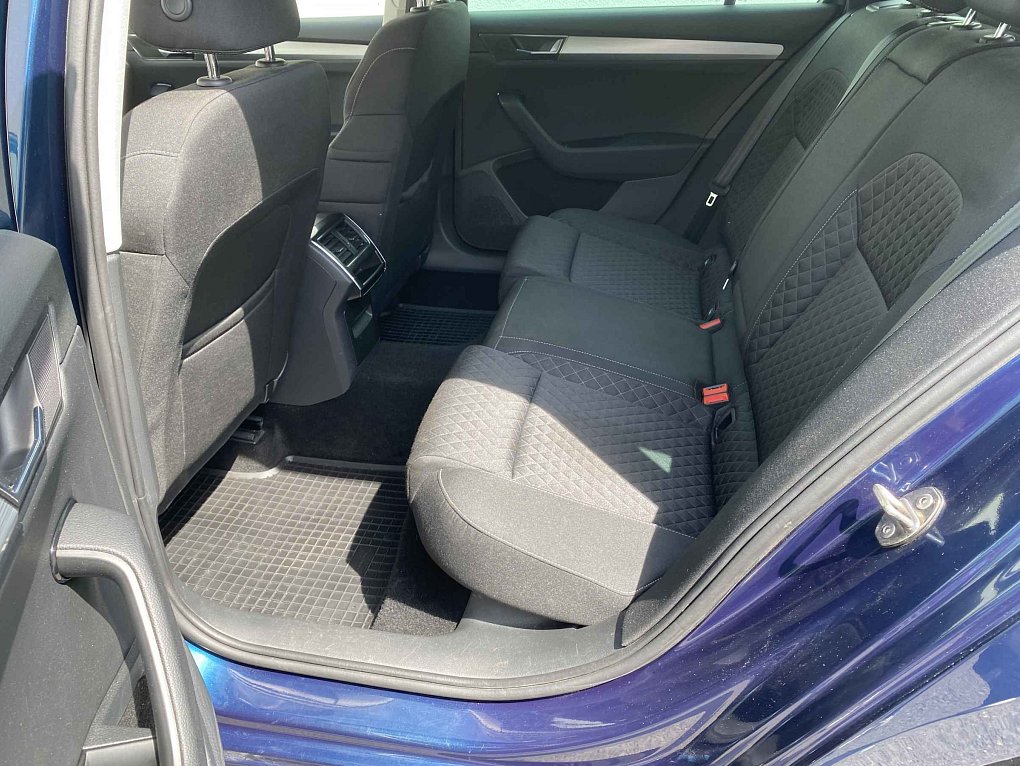 Škoda Superb III 2.0 TDi Ambition
