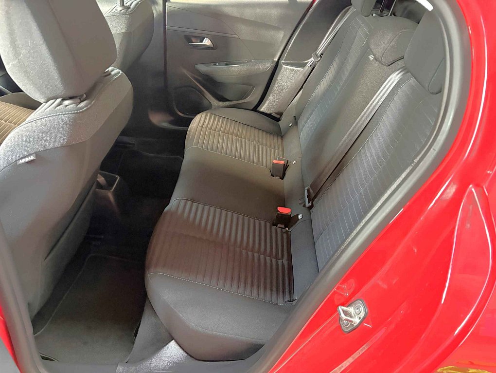 Peugeot 208 1.2i Style