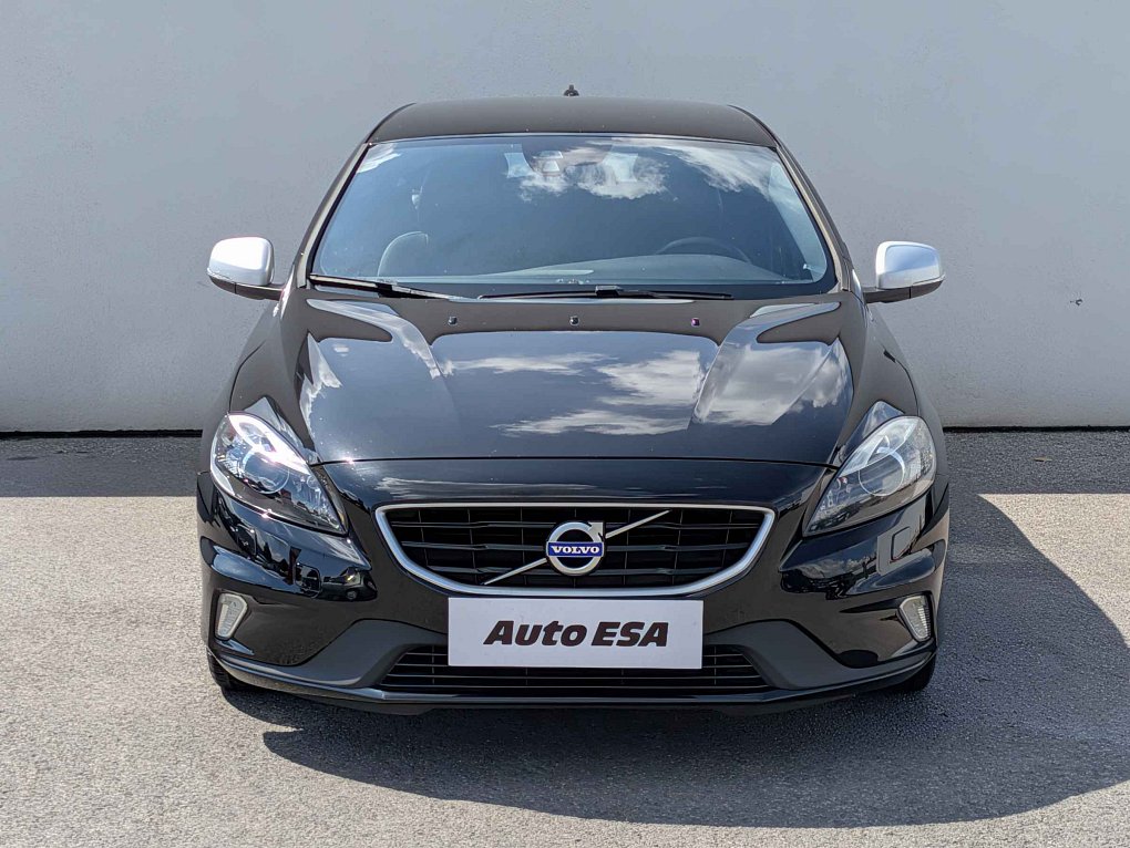 Volvo V40 2.0 D2 R-design