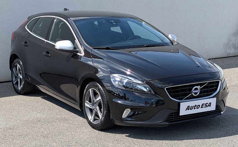 Volvo V40 2.0 D2 R-design