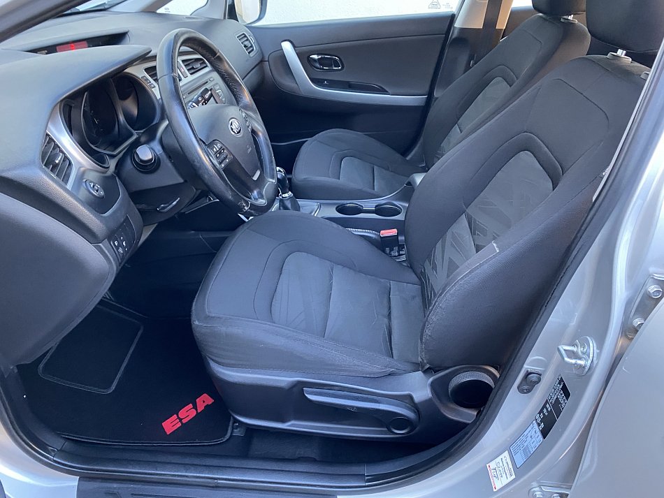 Kia Ceed 1.4CVVT Edition