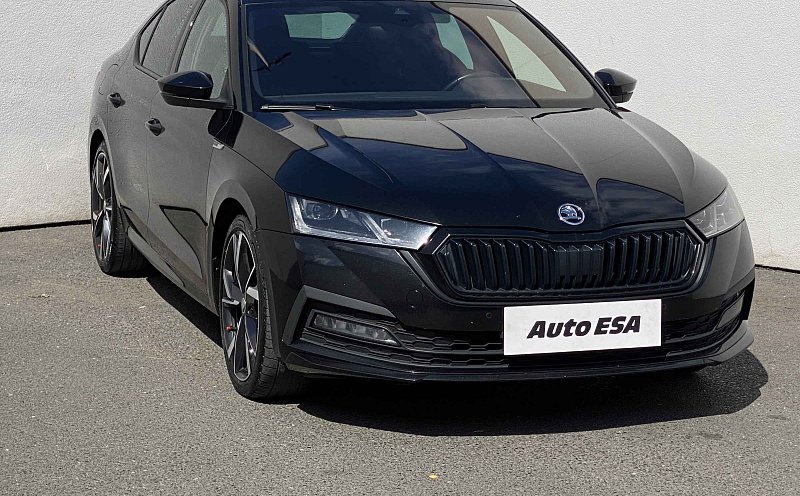 Škoda Octavia IV 2.0 TSi SportLine 4x4