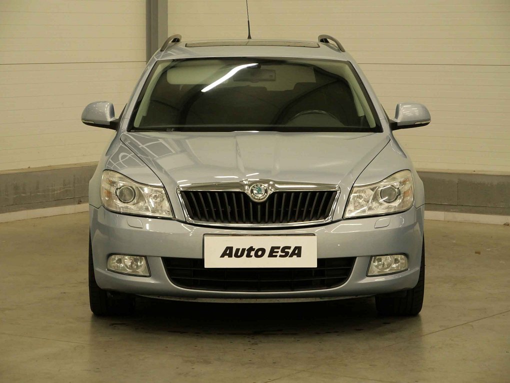 Škoda Octavia II 1.6 TDi Elegance