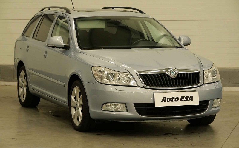 Škoda Octavia II 1.6 TDi Elegance