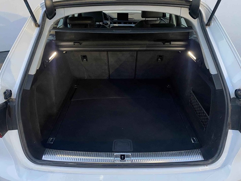 Audi A4 2.0 TDi 