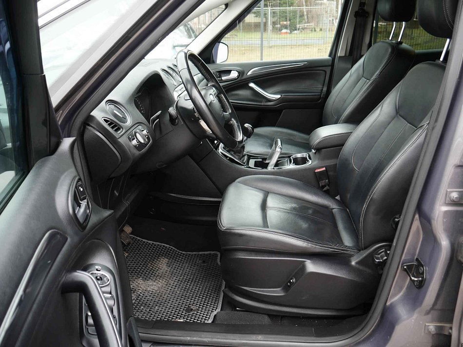 Ford S-MAX 2.0 TDCi 