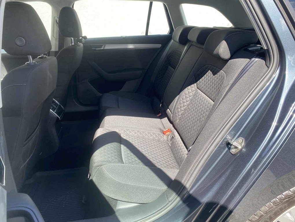 Škoda Superb III 2.0 TFSi Ambition