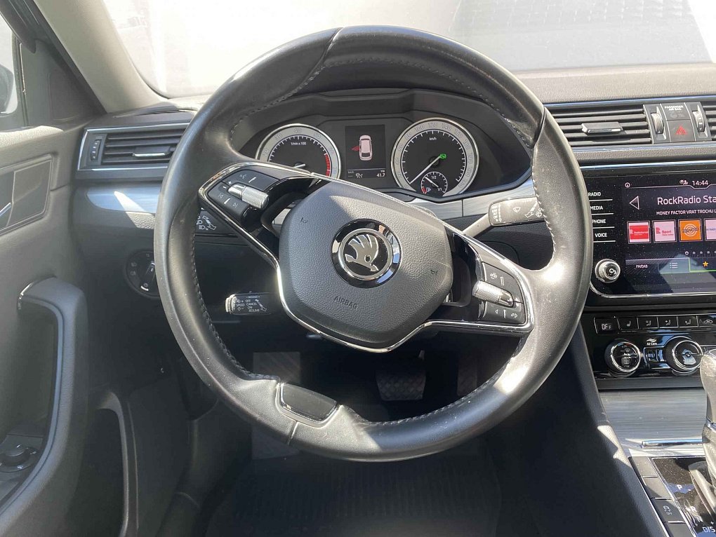 Škoda Superb III 2.0 TFSi Ambition