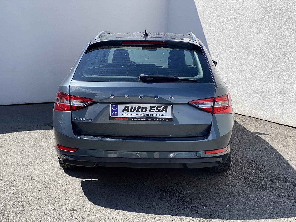 Škoda Superb III 2.0 TFSi Ambition