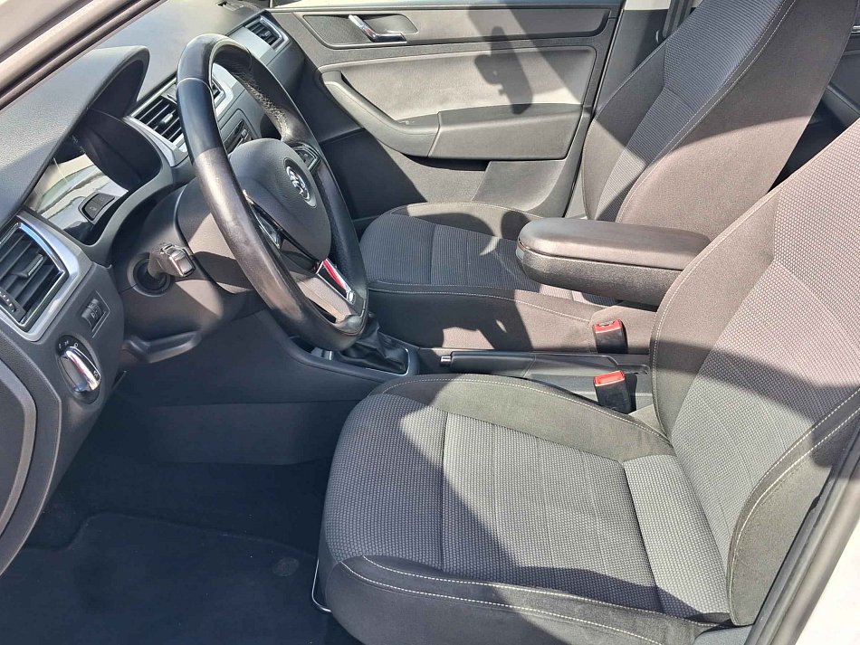 Škoda Rapid 1.6 TDi Elegance