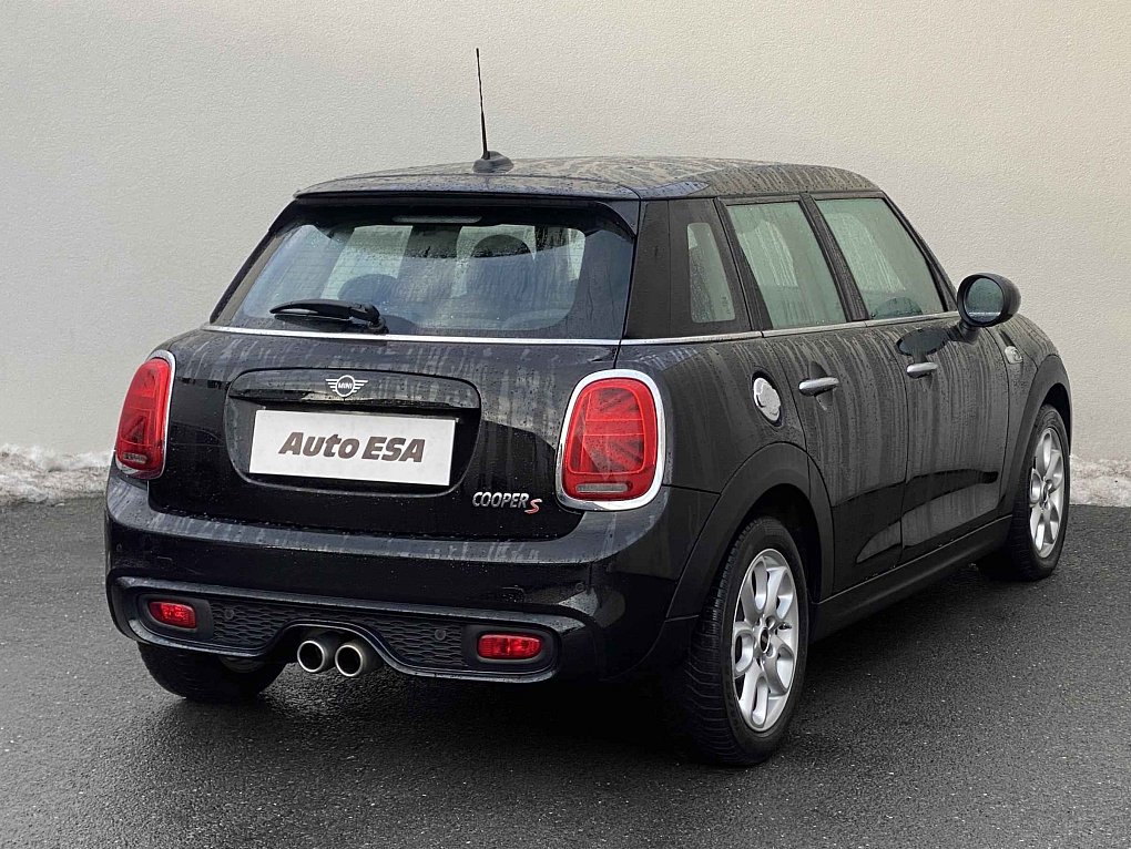 Mini Cooper S 2.0i 