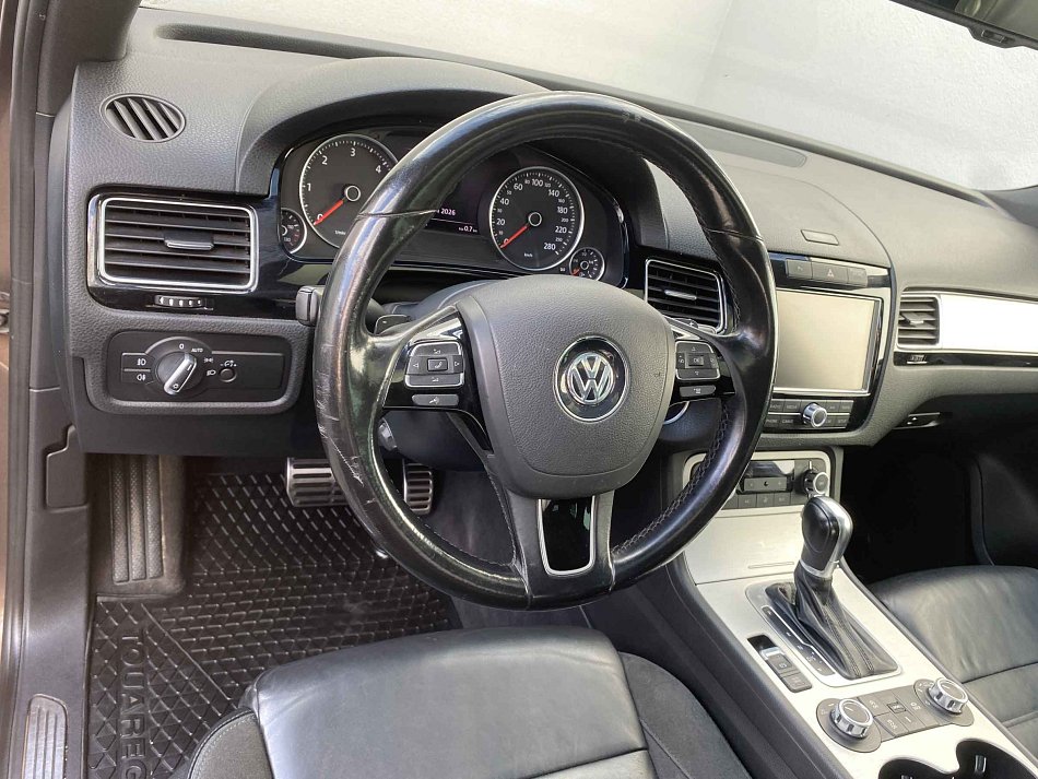 Volkswagen Touareg 3.0TDi  4x4