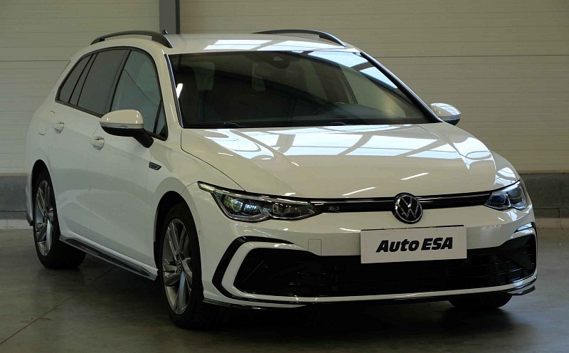 Volkswagen Golf 1.5TSI R-Line