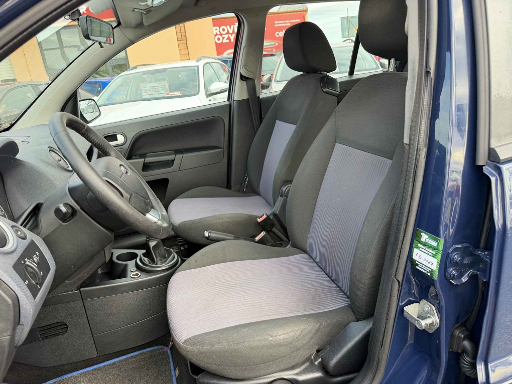 Ford Fusion 1.4i 