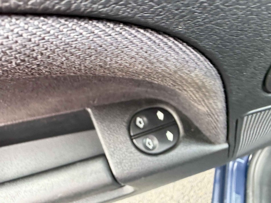 Ford Fusion 1.4i 