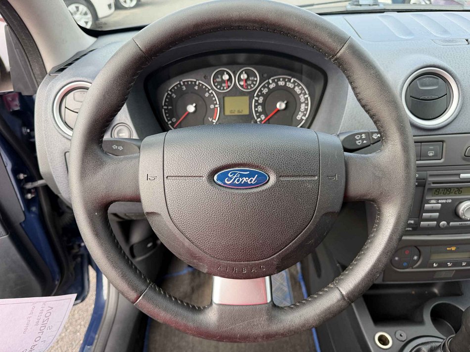 Ford Fusion 1.4i 