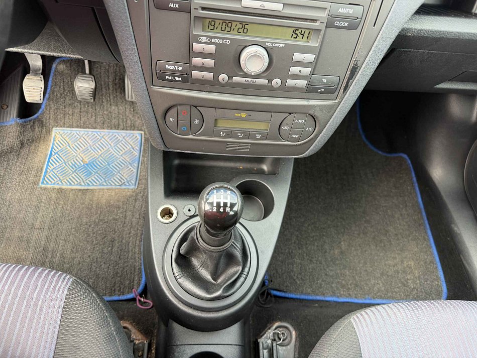 Ford Fusion 1.4i 